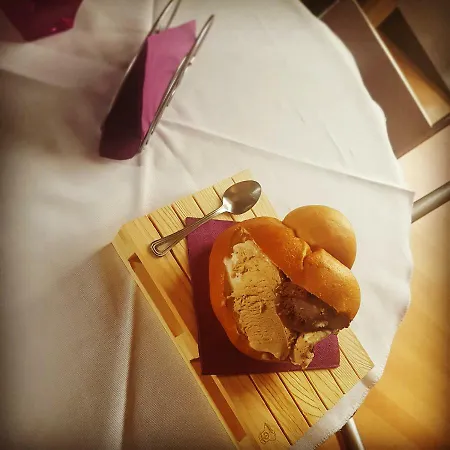 Nocleg ze śniadaniem Macalle